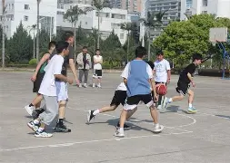 篮球比赛一球最高分是多少分