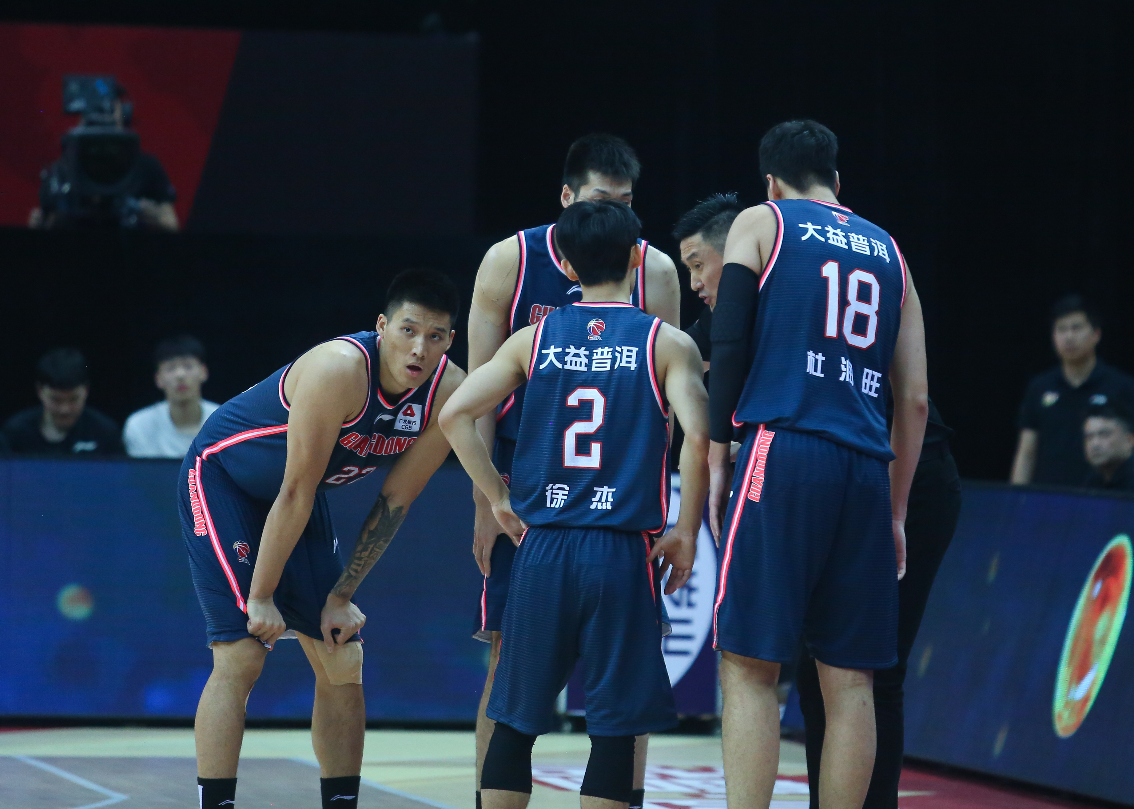 开元棋牌入口-福建男篮在赛场上呈现出强劲势头的形象